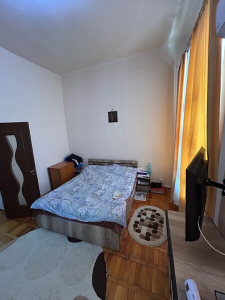 Centrul Vechi, Covaci 4camere pretabil locuit/investite